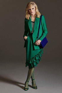 龐克女神的優(yōu)雅覺(jué)醒 Max Mara 2020早秋系列重塑女性力量