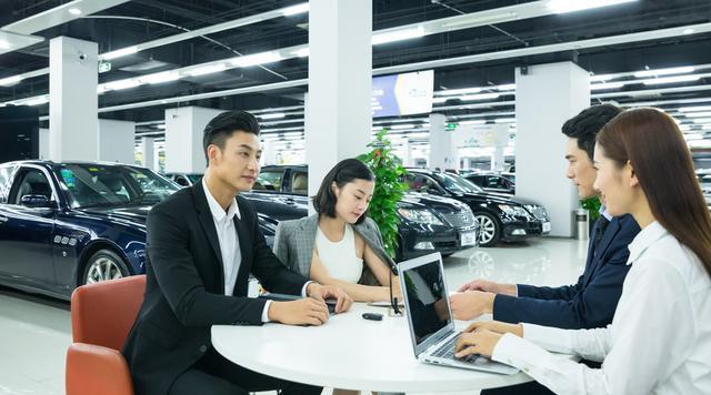 汽車(chē)銷(xiāo)售顧問(wèn)大多不靠譜,教你5招應(yīng)對(duì)汽車(chē)銷(xiāo)售顧問(wèn)的套路